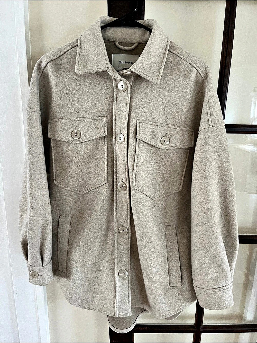 Stradivarius Women's Jacket in Beige Size Medium